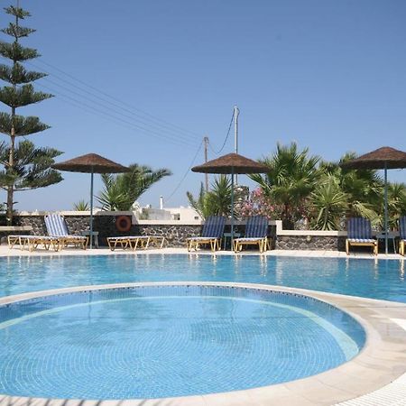 Castro Hotel Kamári Екстериор снимка