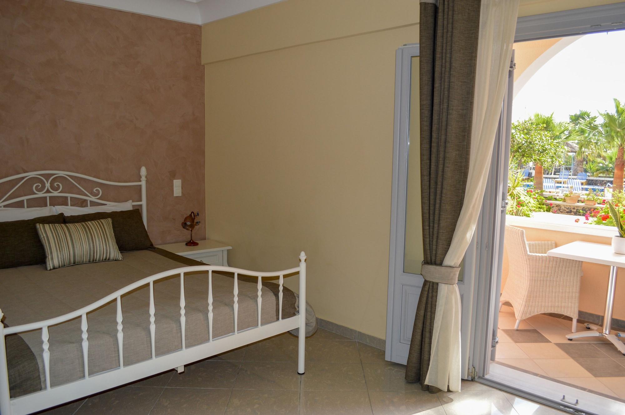 Castro Hotel Kamári Екстериор снимка
