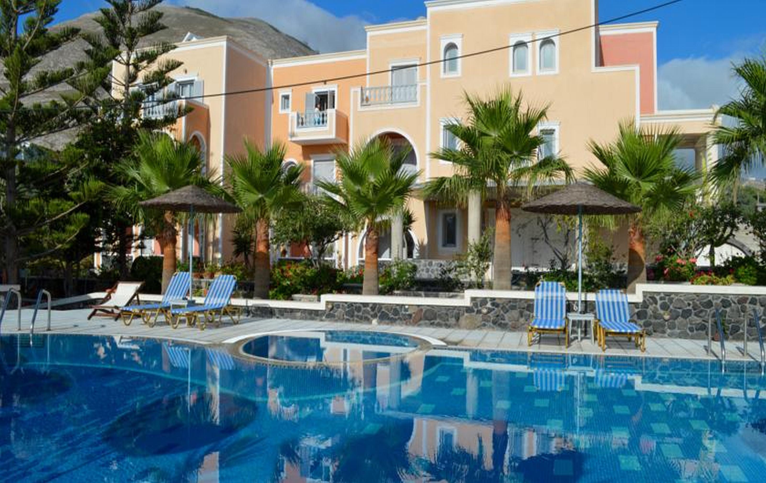 Castro Hotel Kamári Екстериор снимка