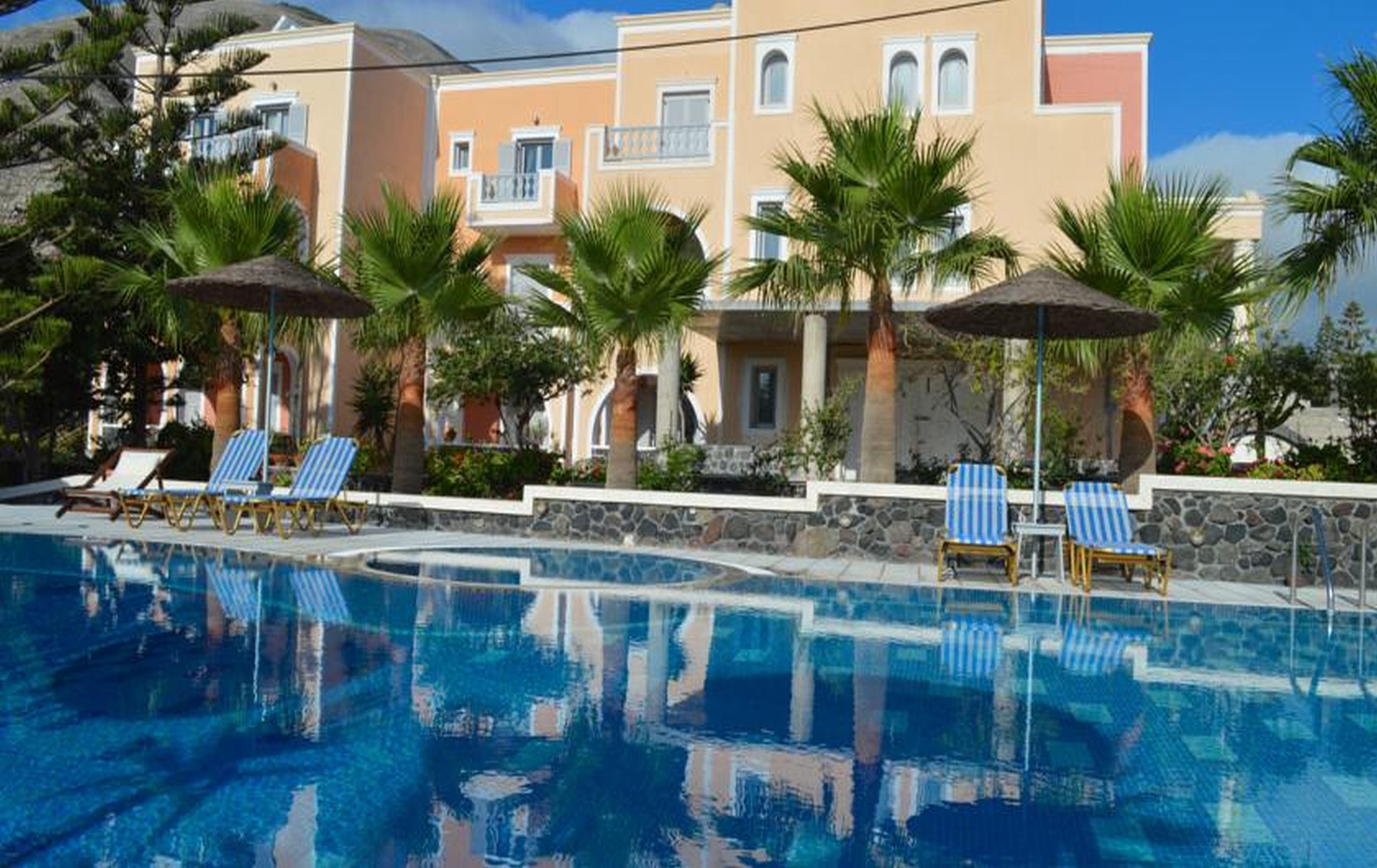 Castro Hotel Kamári Екстериор снимка