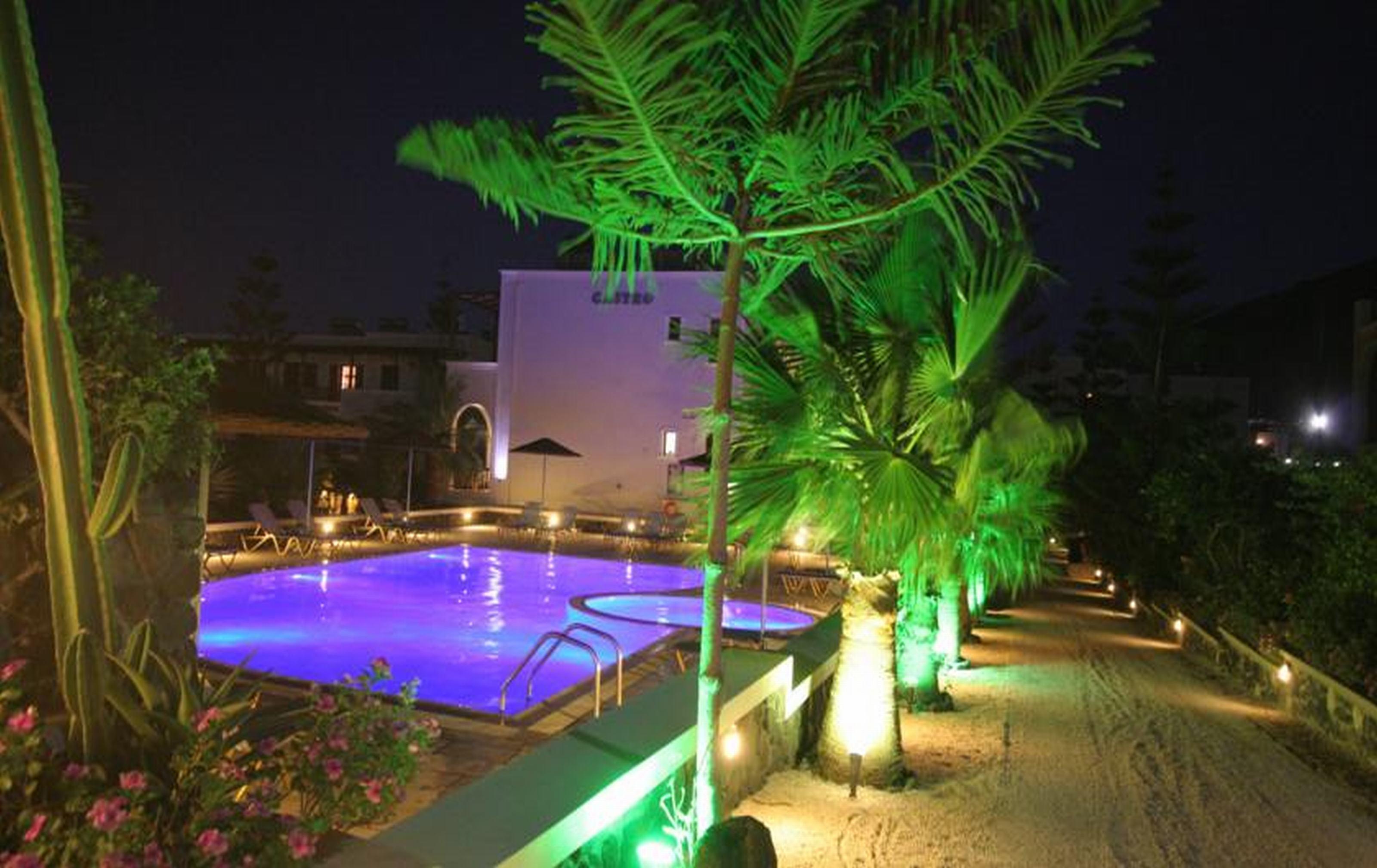 Castro Hotel Kamári Екстериор снимка